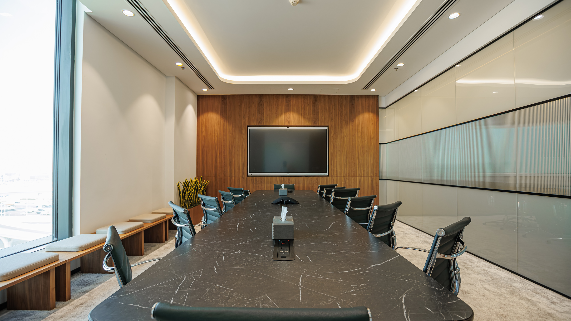 Luxury meeting rooms in Business Bay Dubai for rent